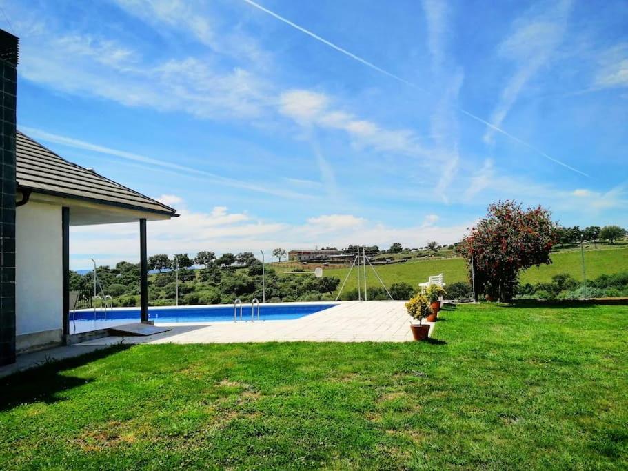 Casa Rural Paraje Valdefuentes ** Montehermoso Exterior foto
